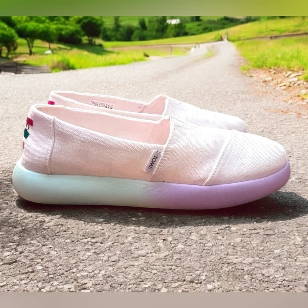 TOMS Alpargata Slip-On US 8.5 Pink Gradient Sole Canvas Everyday